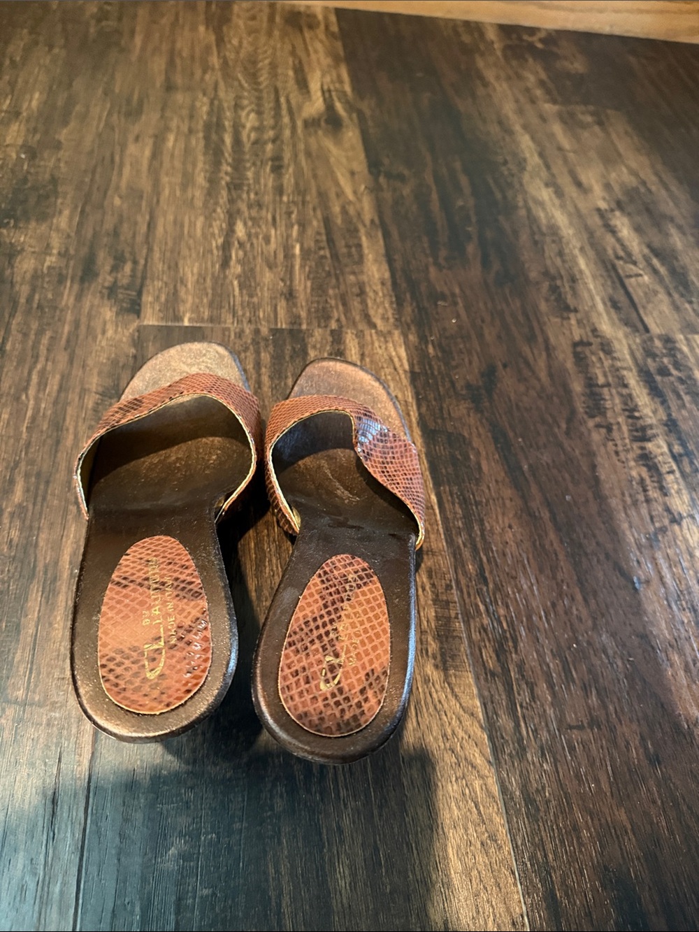 New-made in Italy  Brown Snake-Print Slide Heels - Picture 5 of 7
